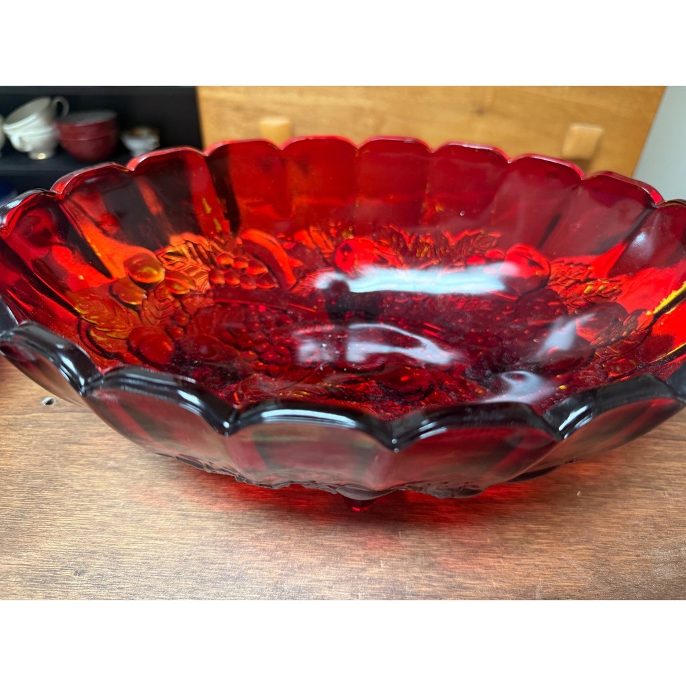 Vintage Indiana Glass Ruby Red Harvest Grape Footed Punch Bowl w/ 5 cups - Picture 4 of 5